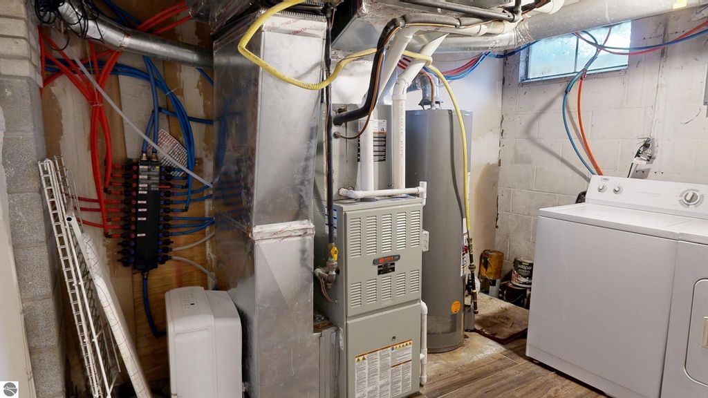 Image 49 of property listing at 1524 Ridge, Mt Pleasant, MI 48858