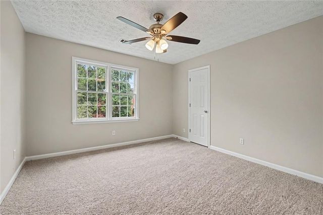 5796 Brookstone View, Acworth, GA 30101