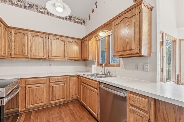 5141 N Newton Circle, Park City, KS 67219