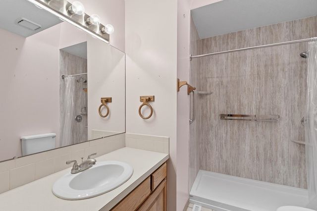 5141 N Newton Circle, Park City, KS 67219