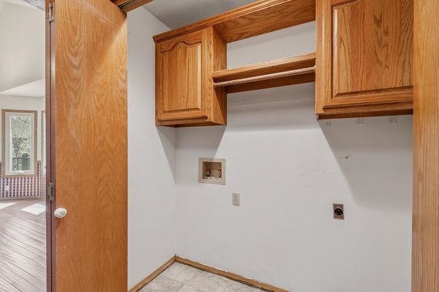 5141 N Newton Circle, Park City, KS 67219