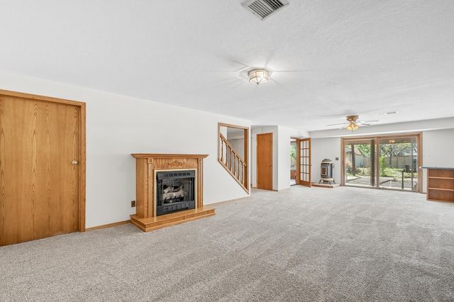 5141 N Newton Circle, Park City, KS 67219