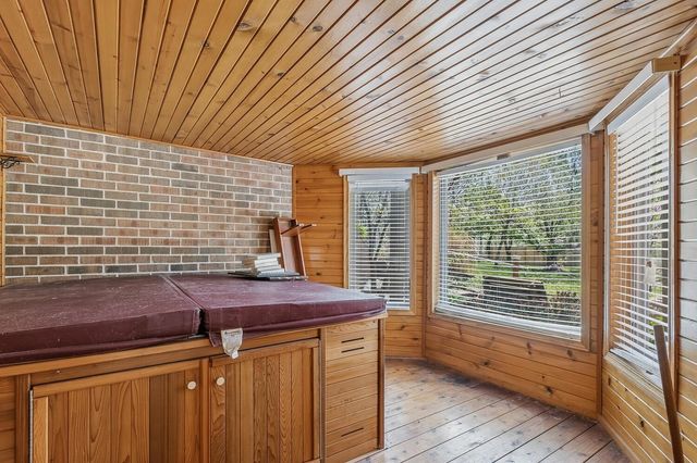 5141 N Newton Circle, Park City, KS 67219