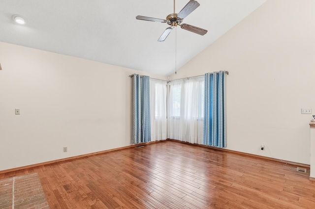 5141 N Newton Circle, Park City, KS 67219