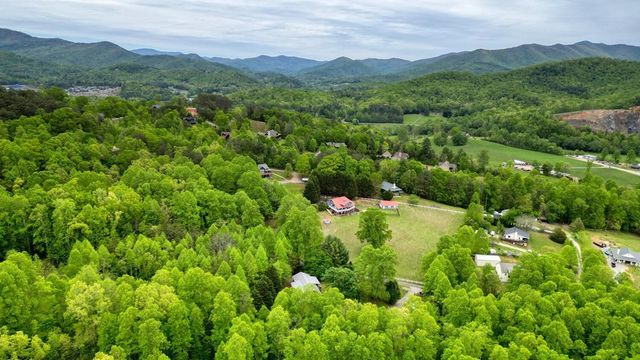 2287 Lovingood Road, Hiawassee, GA 30546