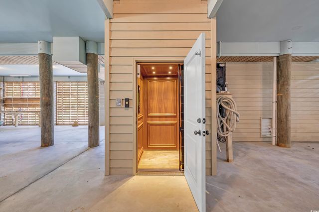 129 Stamper Trail, Pawleys Island, SC 29585