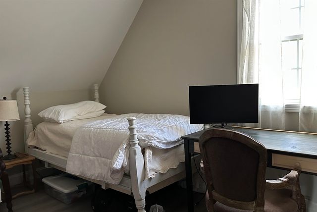 386 Old Chesham Road, Marlborough, NH 03455