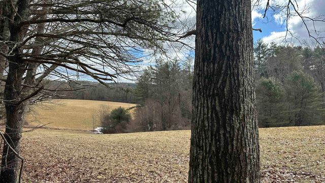 386 Old Chesham Road, Marlborough, NH 03455