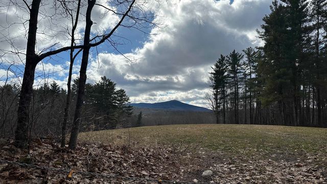 386 Old Chesham Road, Marlborough, NH 03455