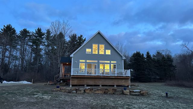 386 Old Chesham Road, Marlborough, NH 03455
