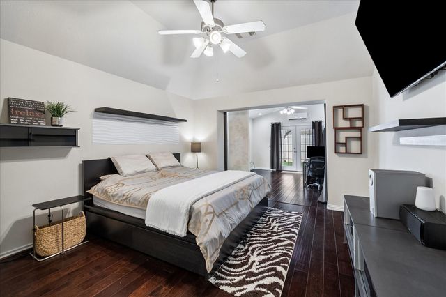 2802 White Sands Drive, Deer Park, TX 77536