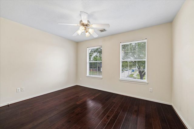 2802 White Sands Drive, Deer Park, TX 77536