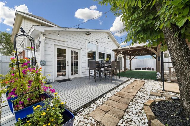 2802 White Sands Drive, Deer Park, TX 77536