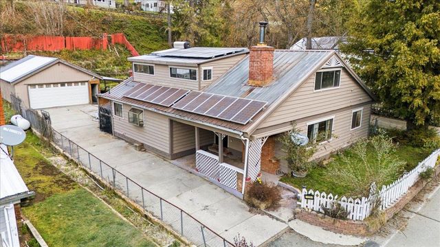 725 Main St., Downieville, CA 95936