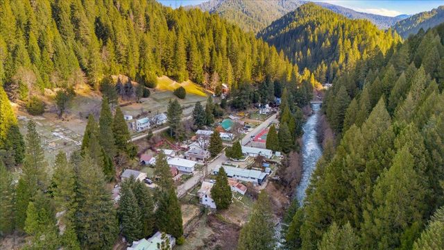 725 Main St., Downieville, CA 95936