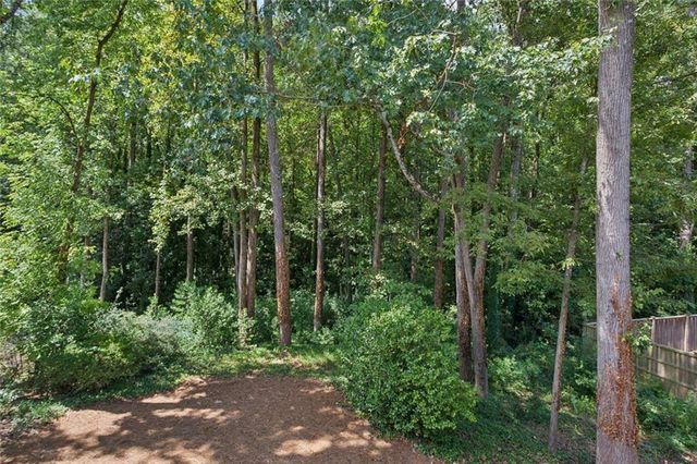 2970 Rockingham Drive NW, Atlanta, GA 30327