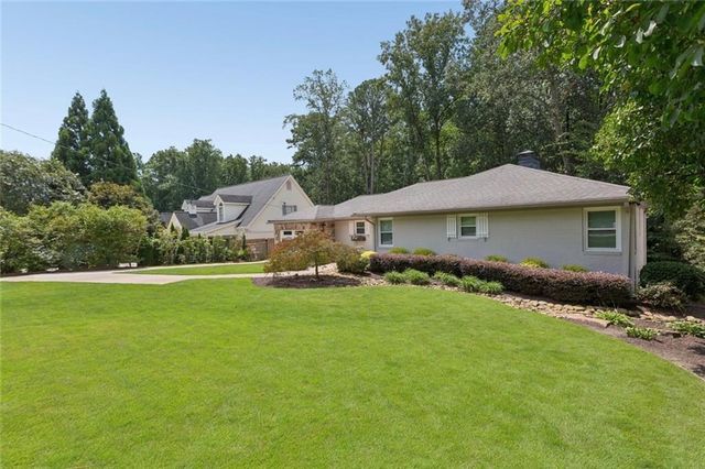 2970 Rockingham Drive NW, Atlanta, GA 30327