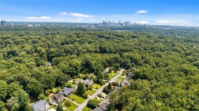 2970 Rockingham Drive NW, Atlanta, GA 30327
