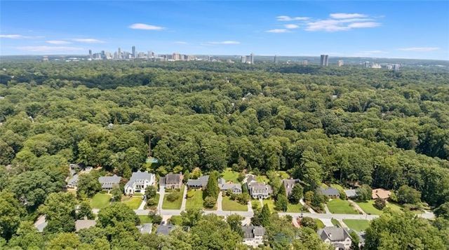 2970 Rockingham Drive NW, Atlanta, GA 30327
