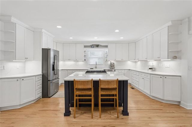 2970 Rockingham Drive NW, Atlanta, GA 30327
