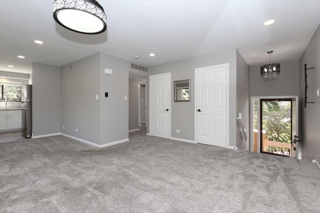 746B Oak Hill Road C485SFR, Lake Barrington, IL 60010 — photo 4
