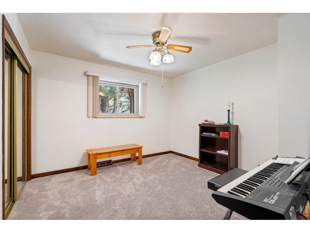 300 Ranch Acres Dr, Loveland, CO 80538