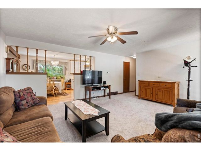 300 Ranch Acres Dr, Loveland, CO 80538