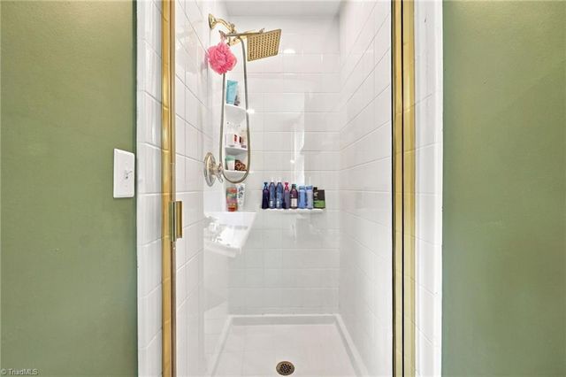 2466 Vincent Road, Winston-salem, NC 27106