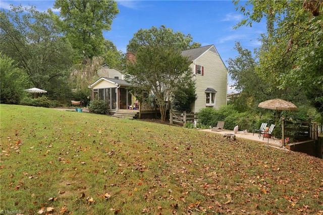 2466 Vincent Road, Winston-salem, NC 27106