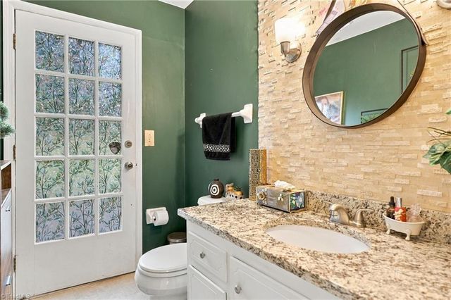 2466 Vincent Road, Winston-salem, NC 27106