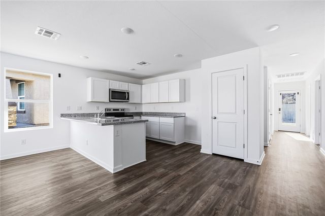 2400 Tapatio Drive, Bullhead City, AZ 86442