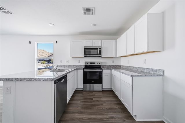 2400 Tapatio Drive, Bullhead City, AZ 86442