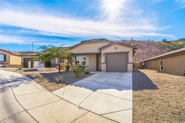 2400 Tapatio Drive, Bullhead City, AZ 86442