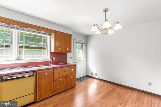 118 SHELBOURNE DR, York, PA 17403