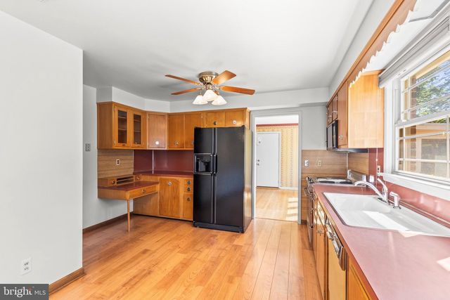 118 SHELBOURNE DR, York, PA 17403