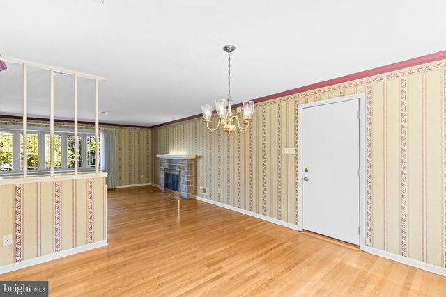 118 SHELBOURNE DR, York, PA 17403