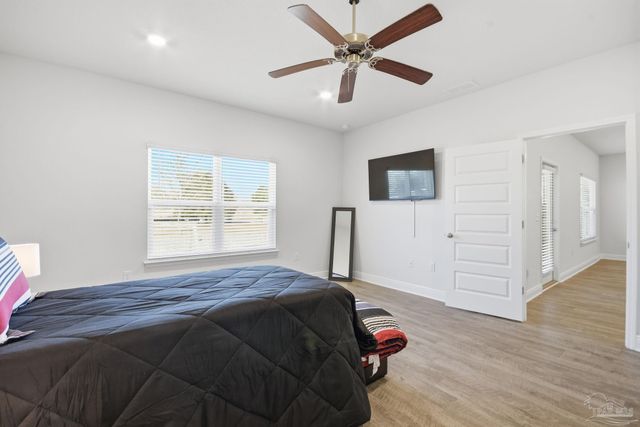 8038 Burnside Loop, Pensacola, FL 32526