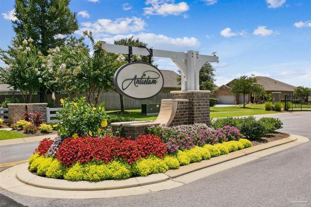 8038 Burnside Loop, Pensacola, FL 32526