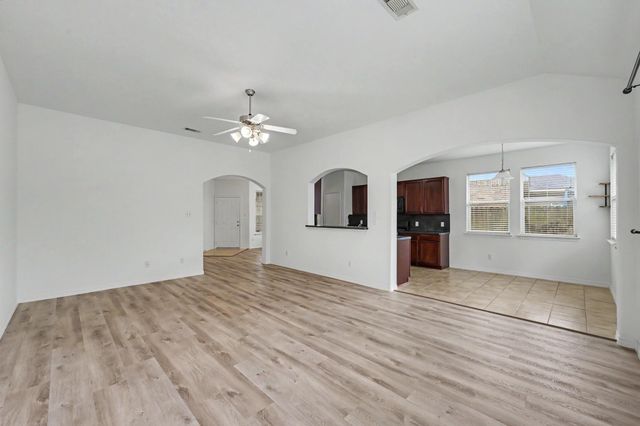 13035 Avery Ridge Lane, Tomball, TX 77377