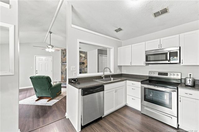 1739 Arrow Ridge Way, Fayetteville, NC 28304