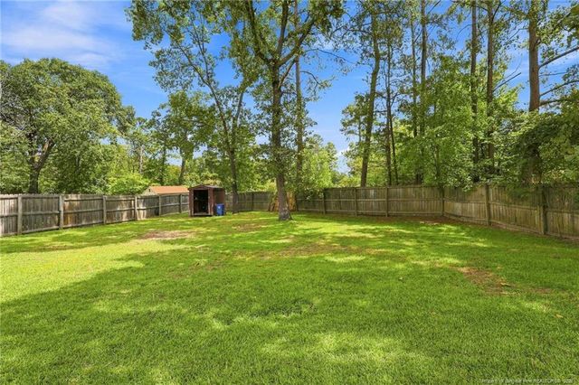 1739 Arrow Ridge Way, Fayetteville, NC 28304
