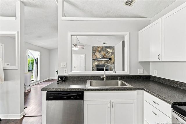 1739 Arrow Ridge Way, Fayetteville, NC 28304