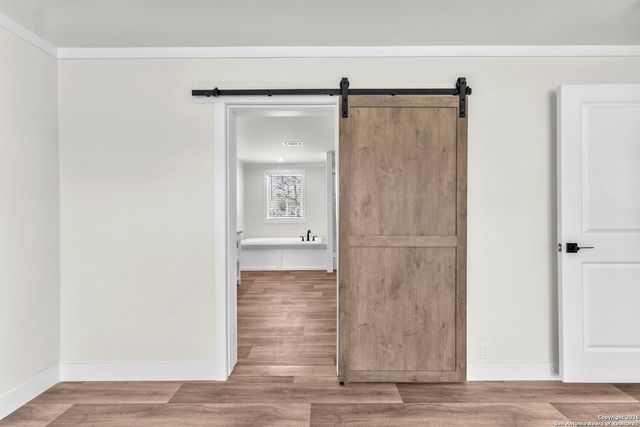 140 Syrah St, La Vernia, TX 78121