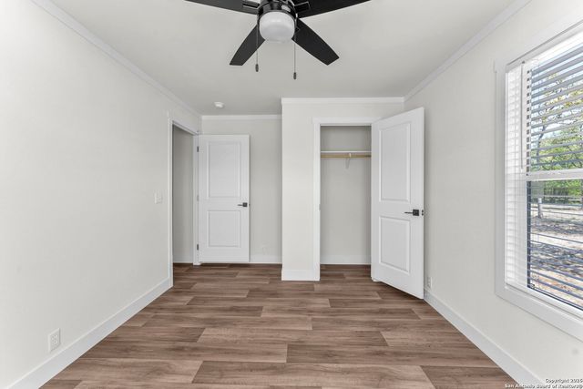 140 Syrah St, La Vernia, TX 78121