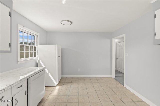 129 Cherrywood Lane, Bristol, TN 37620
