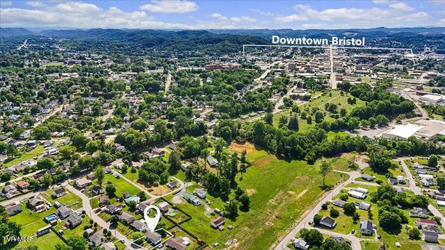 129 Cherrywood Lane, Bristol, TN 37620