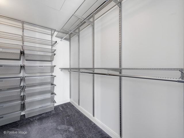 130 N GARLAND Court 1701, Chicago, IL 60602