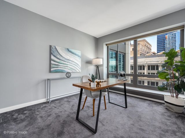 130 N GARLAND Court 1701, Chicago, IL 60602