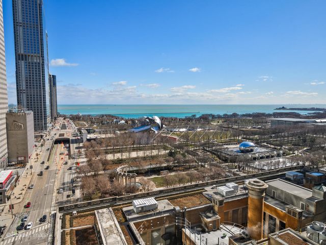 130 N GARLAND Court 1701, Chicago, IL 60602
