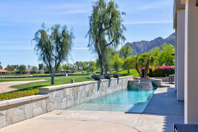 50940 Nectareo, La Quinta, CA 92253